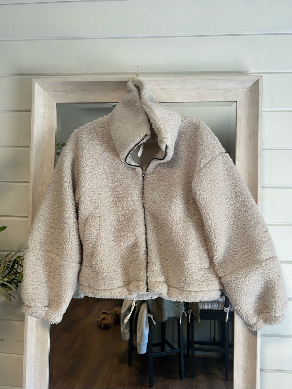 lululemon athletica Plush Teddy Jacket in Cream